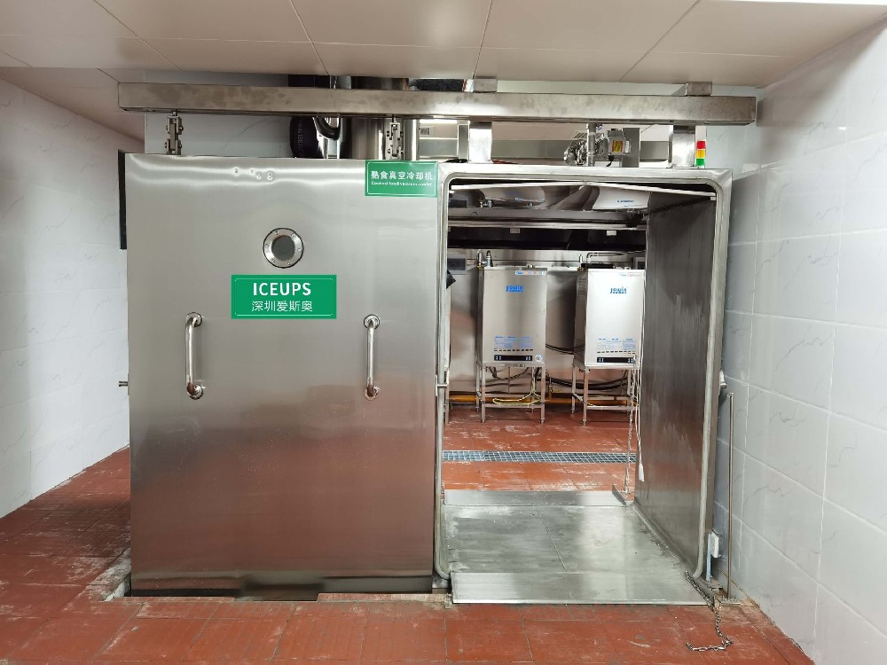 湖北大型食品项目，我司开发的新一代蒸汽喷射技术，处理量300公斤熟食真空冷鲜机安装完成。